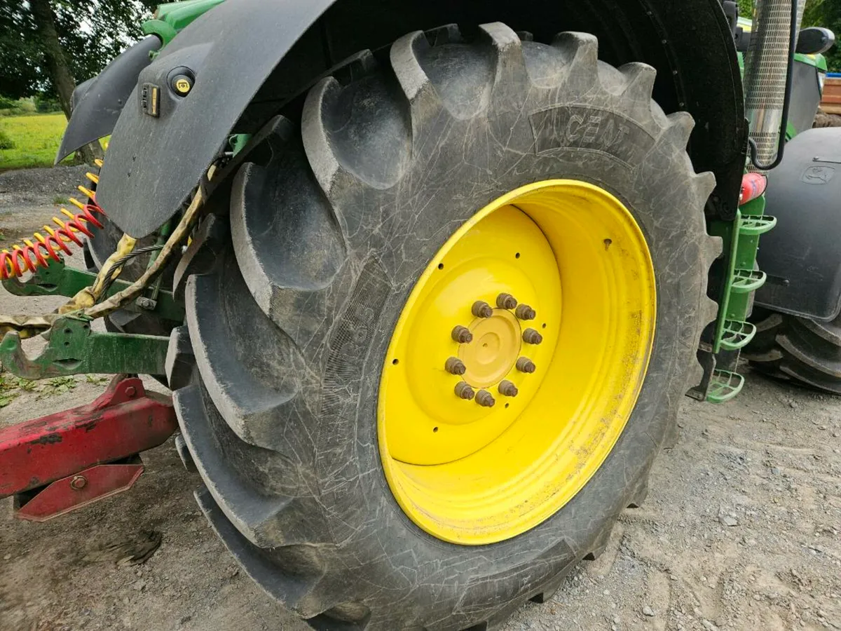 Tractor tyres 650 65 42 Ceat - Image 1