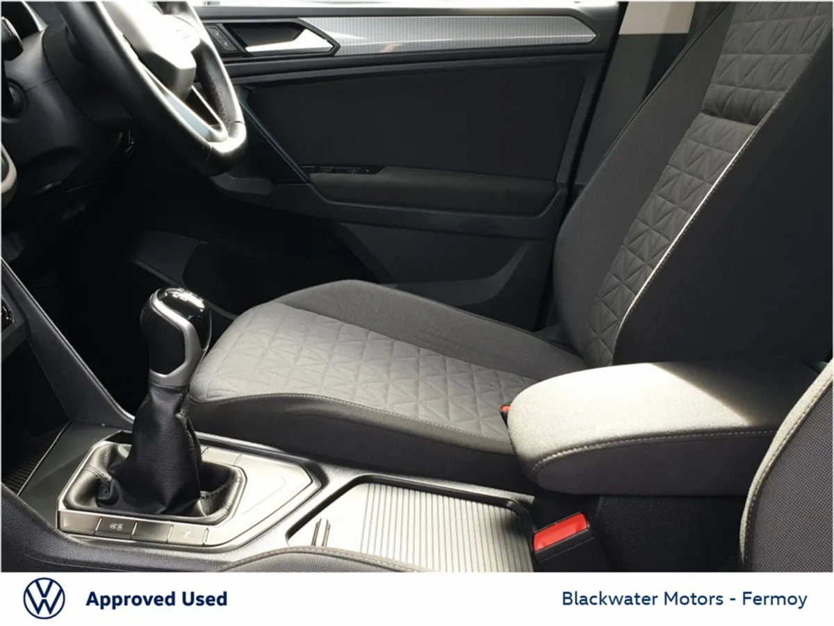 Volkswagen Tiguan 1.5TSI 130BHP LIFE WITH UPGRADED - Image 4