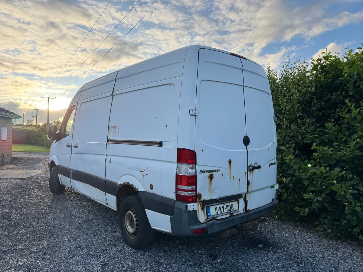 2011 Mercedes Sprinter Starts & Drives 313 CDI - Image 2
