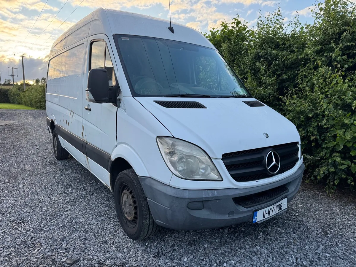 2011 Mercedes Sprinter Starts & Drives 313 CDI - Image 3