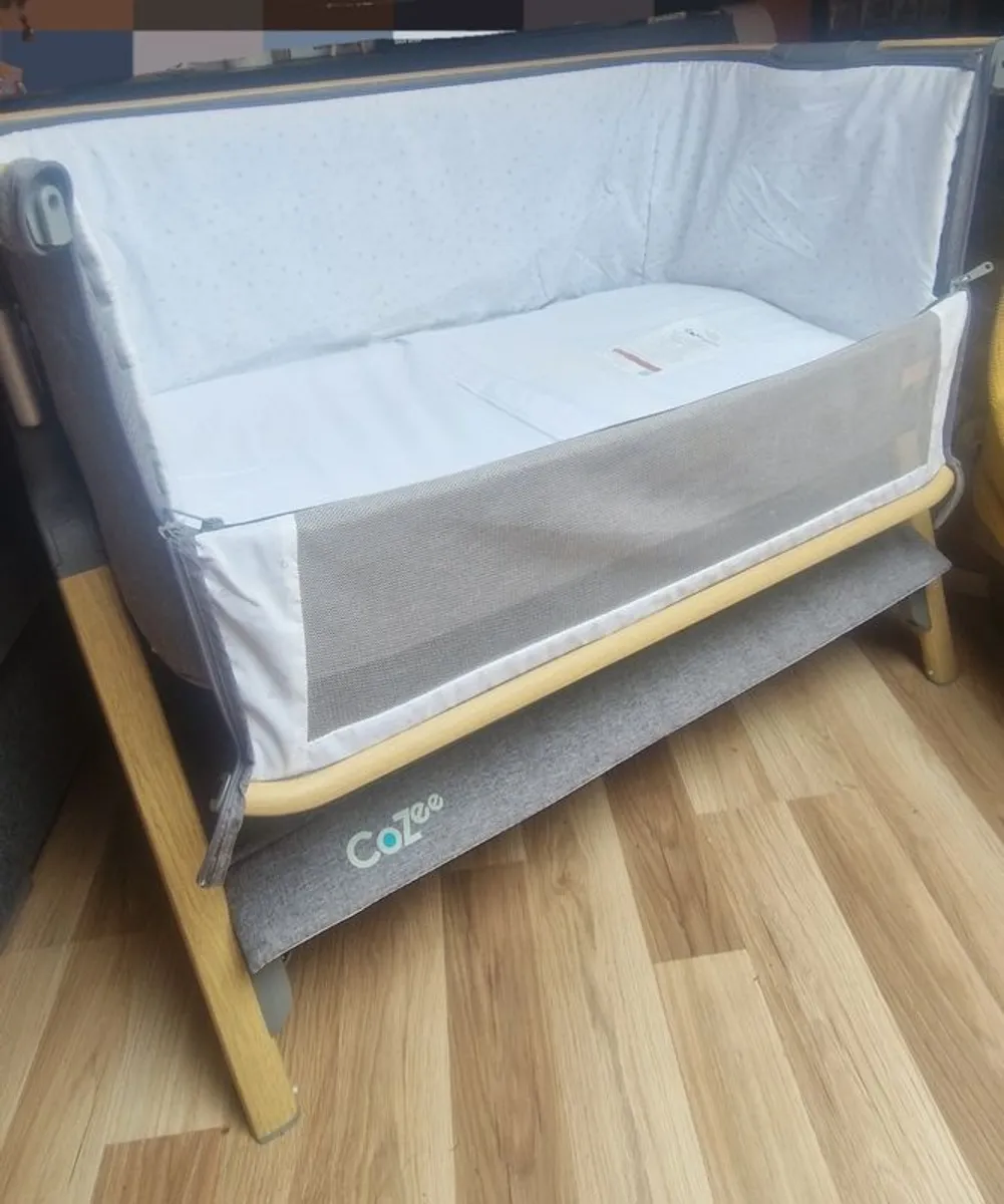 Baby Cot - Babylo Cozi Sleeper - Image 2