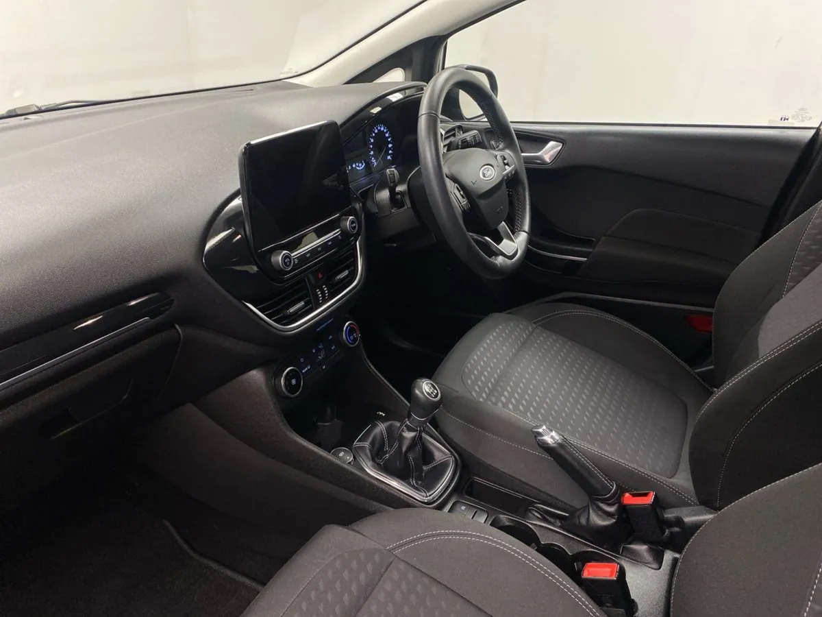 Ford Fiesta 1.1l 85 PS Titanium - Image 3