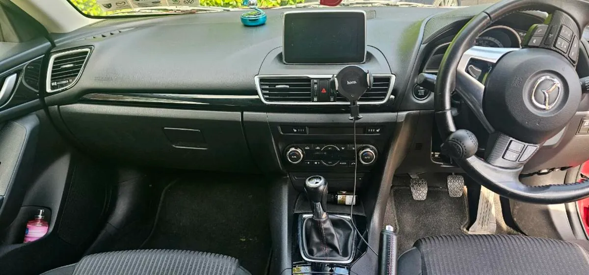 MAZDA MAZDA3 2.2D EXECUTIVE SE 2015 NCT EXP. 07/27 - Image 3