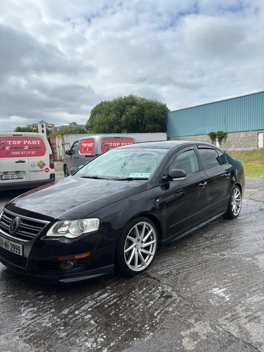 Volkswagen Passat - Image 3