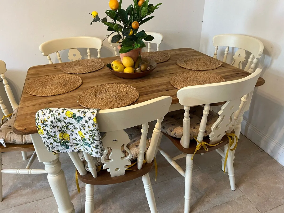 Farmhouse table and chairs - Image 3
