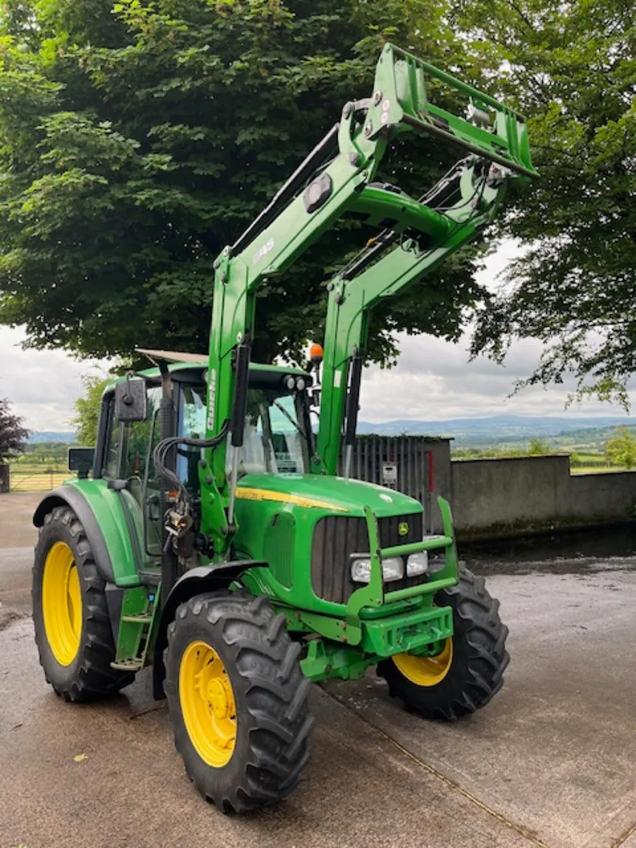 2003 John Deere 6320 Premium c/w Q45 Loader - Image 1