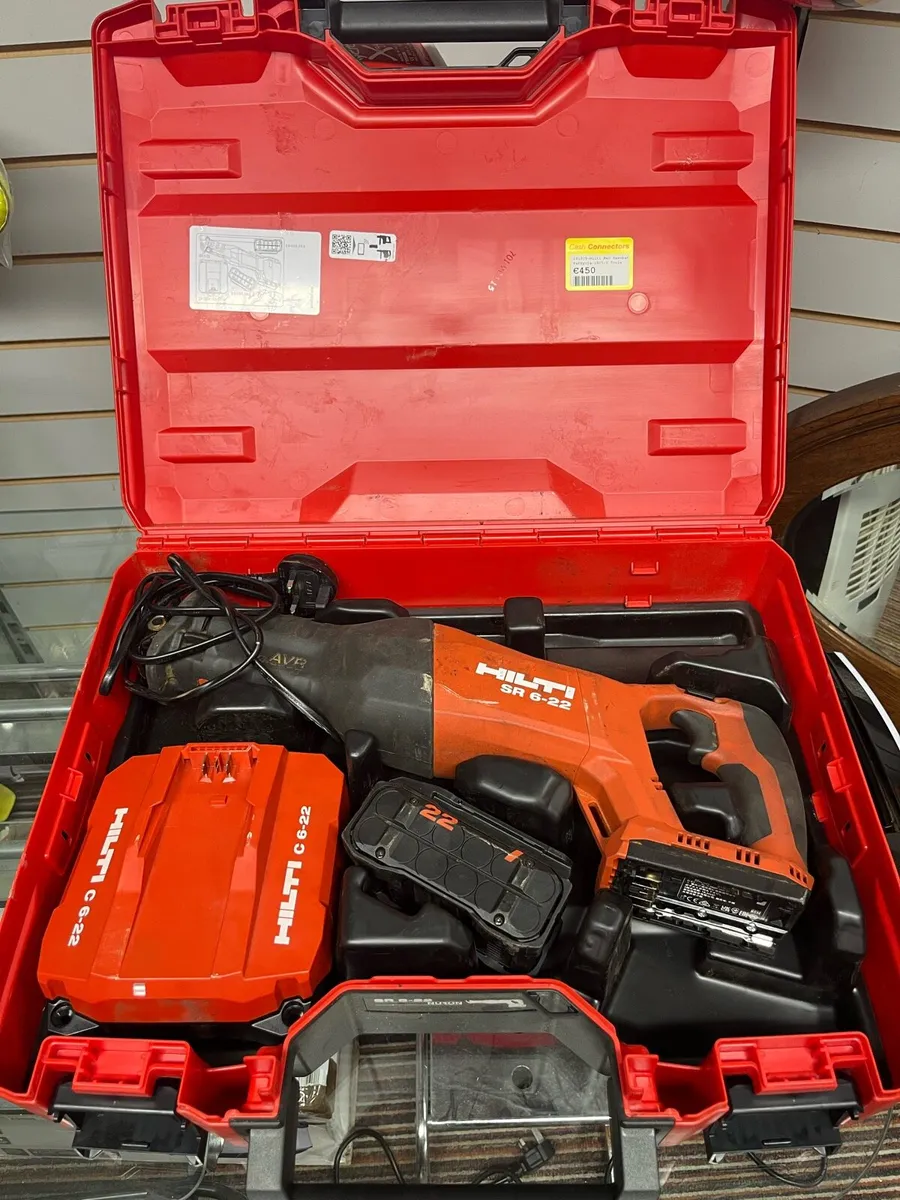 Hilti Rec Saw with Battery and Charger - Image 2