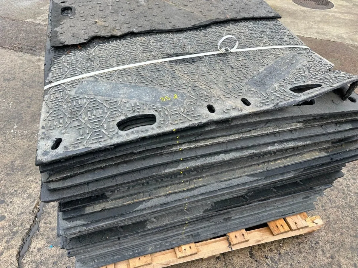Plastic track mats ground protection cover ....34 - Image 3