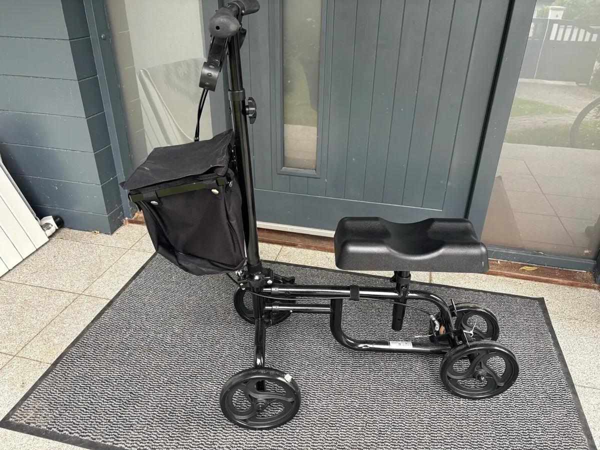 Mobility knee scooter/rollator - Image 2