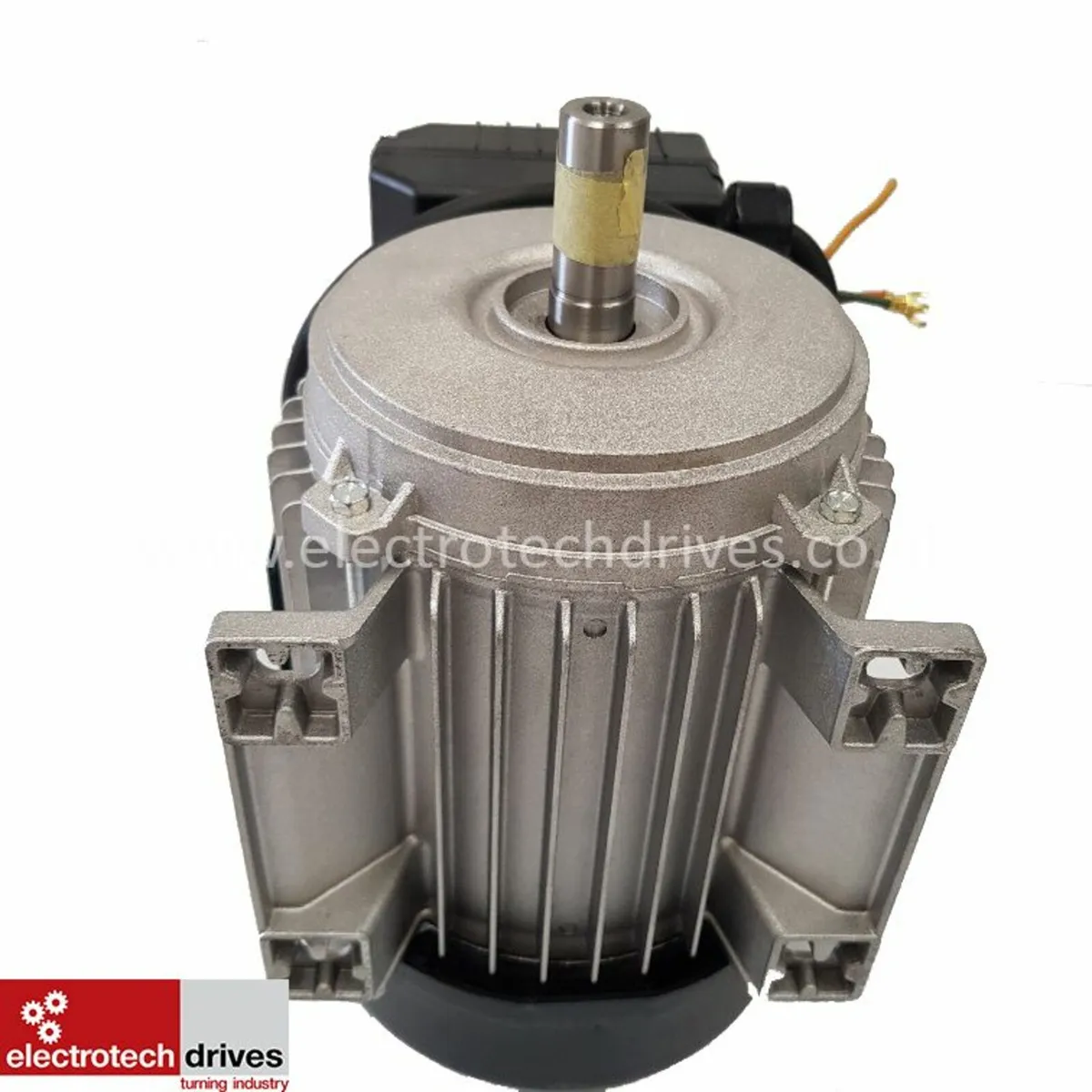 Compressor Motor -2.2KW - 2800rpm - 240v - 19mm - Image 3