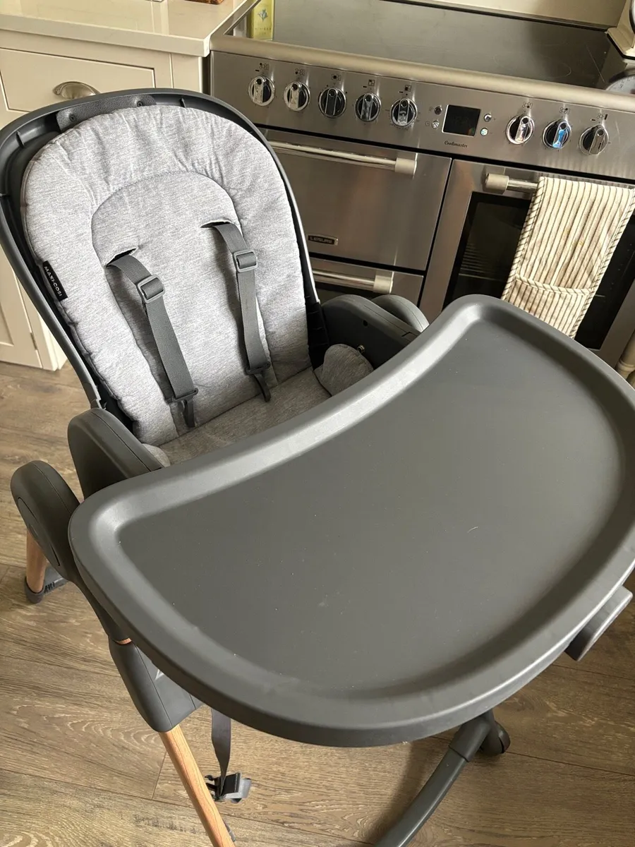 Maxi Cosi High Chair - Image 3