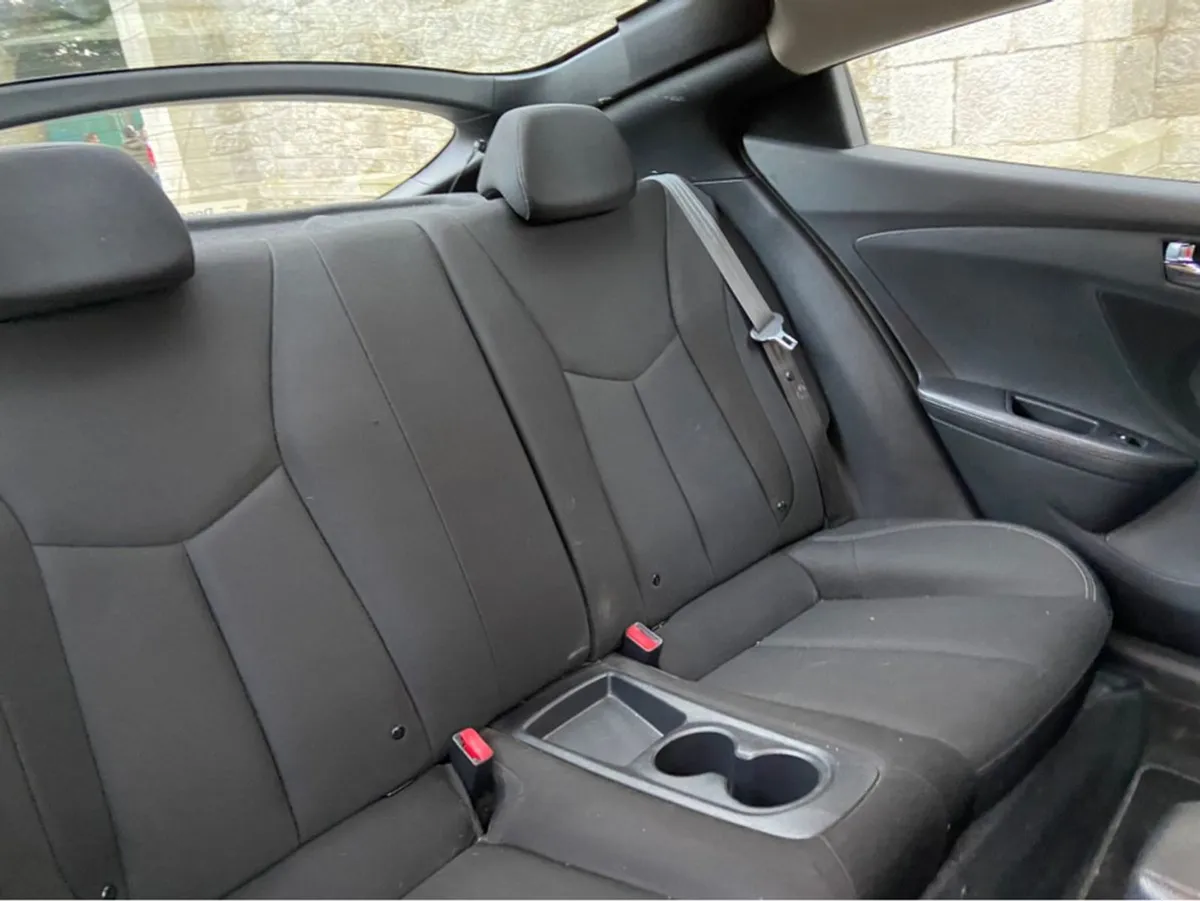 Hyundai Veloster 1.6 Petrol 3dr // new NCT 04 202 - Image 2