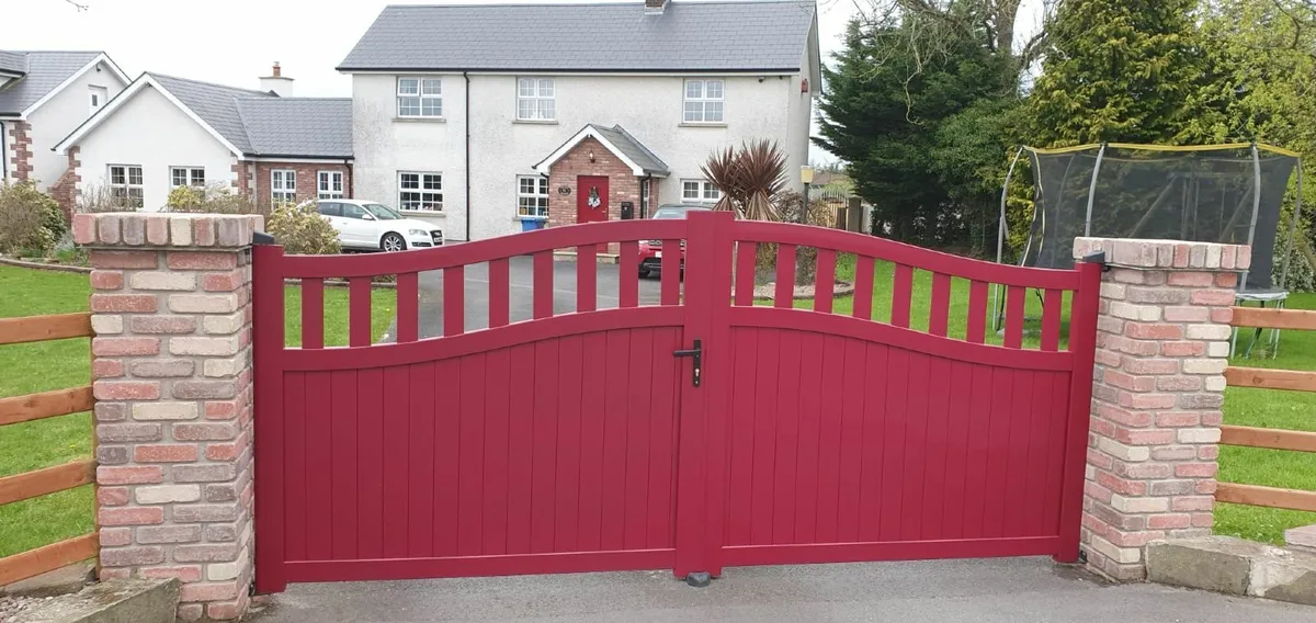 Aluminium Driveway House Entrance Gates - Image 2