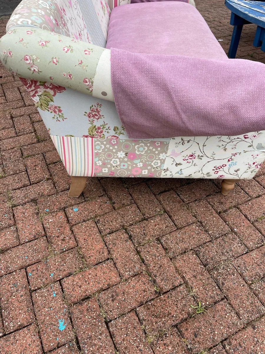 Couch - Image 3
