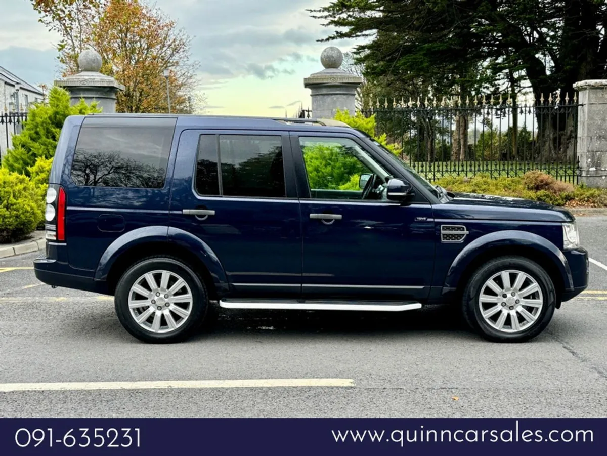 Land Rover Discovery 3.0 Tdv6 Utility N1 5 Seater - Image 2