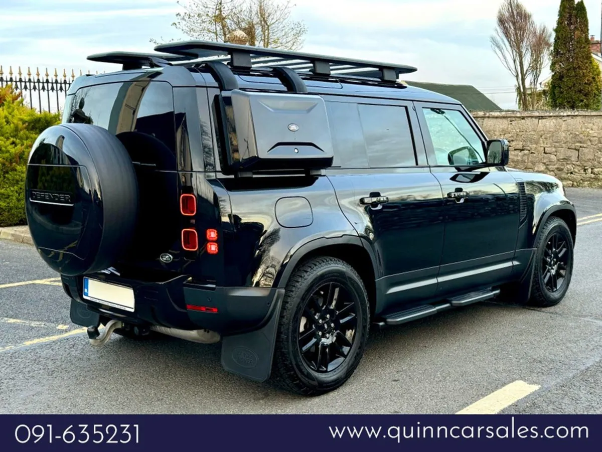 Land Rover Defender 110 3.0d 250 BHP Mhev Auto hi - Image 3