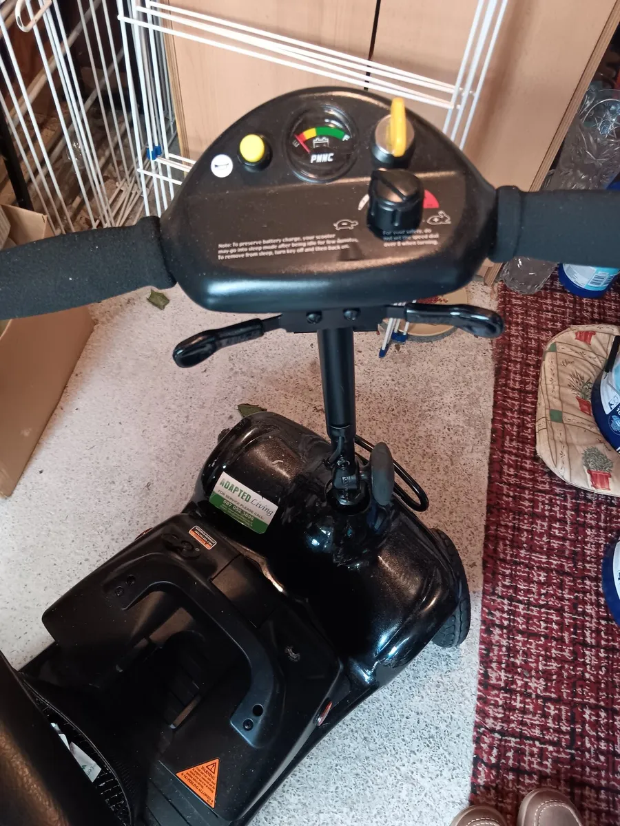 Mobility scooter - Image 1