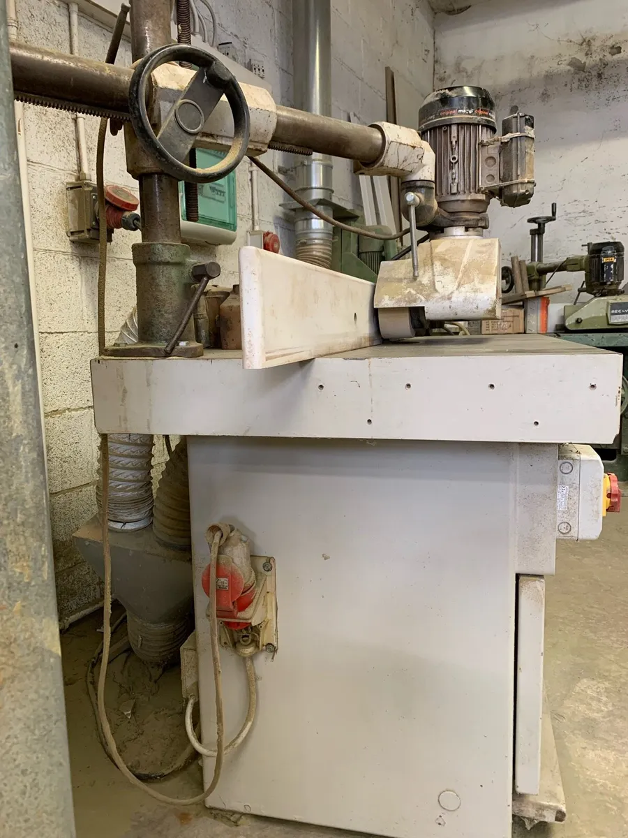 SCM spindle moulder with Maggi power feed - Image 4