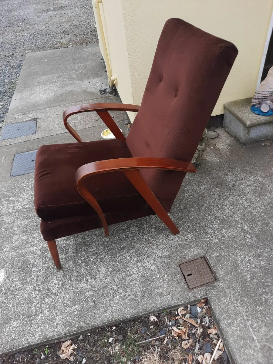 Vintage armchair - Image 1