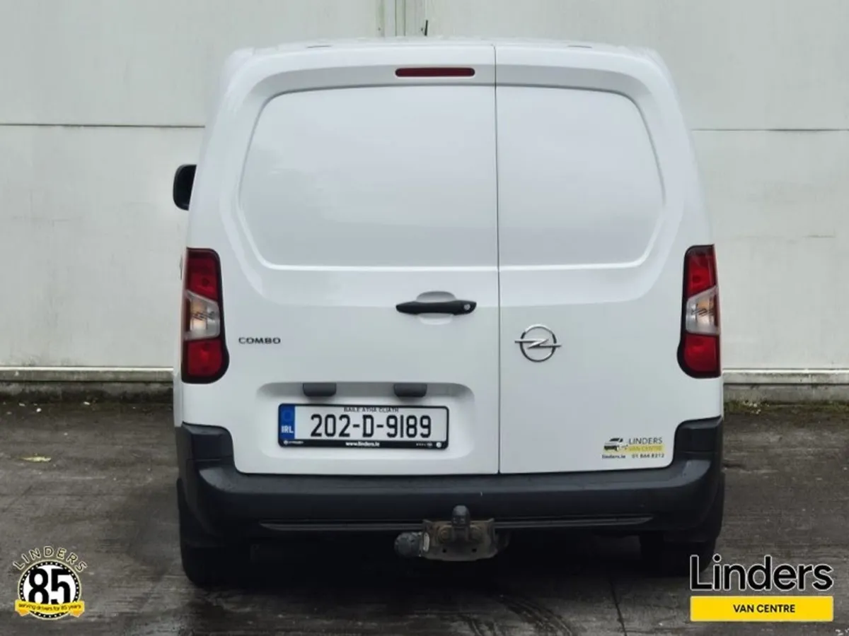Opel Combo Very Clean - 1 Owner - Image 3