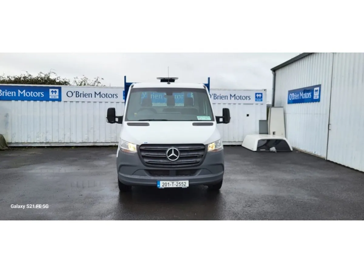 Mercedes-Benz Sprinter Tipper - Image 2