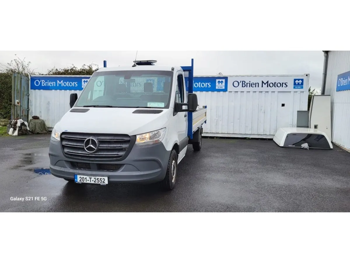 Mercedes-Benz Sprinter Tipper - Image 3