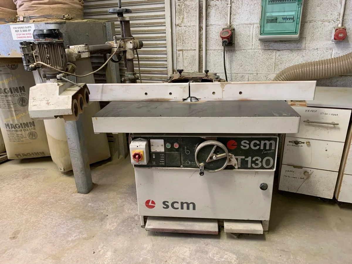 SCM spindle moulder with Maggi power feed - Image 1