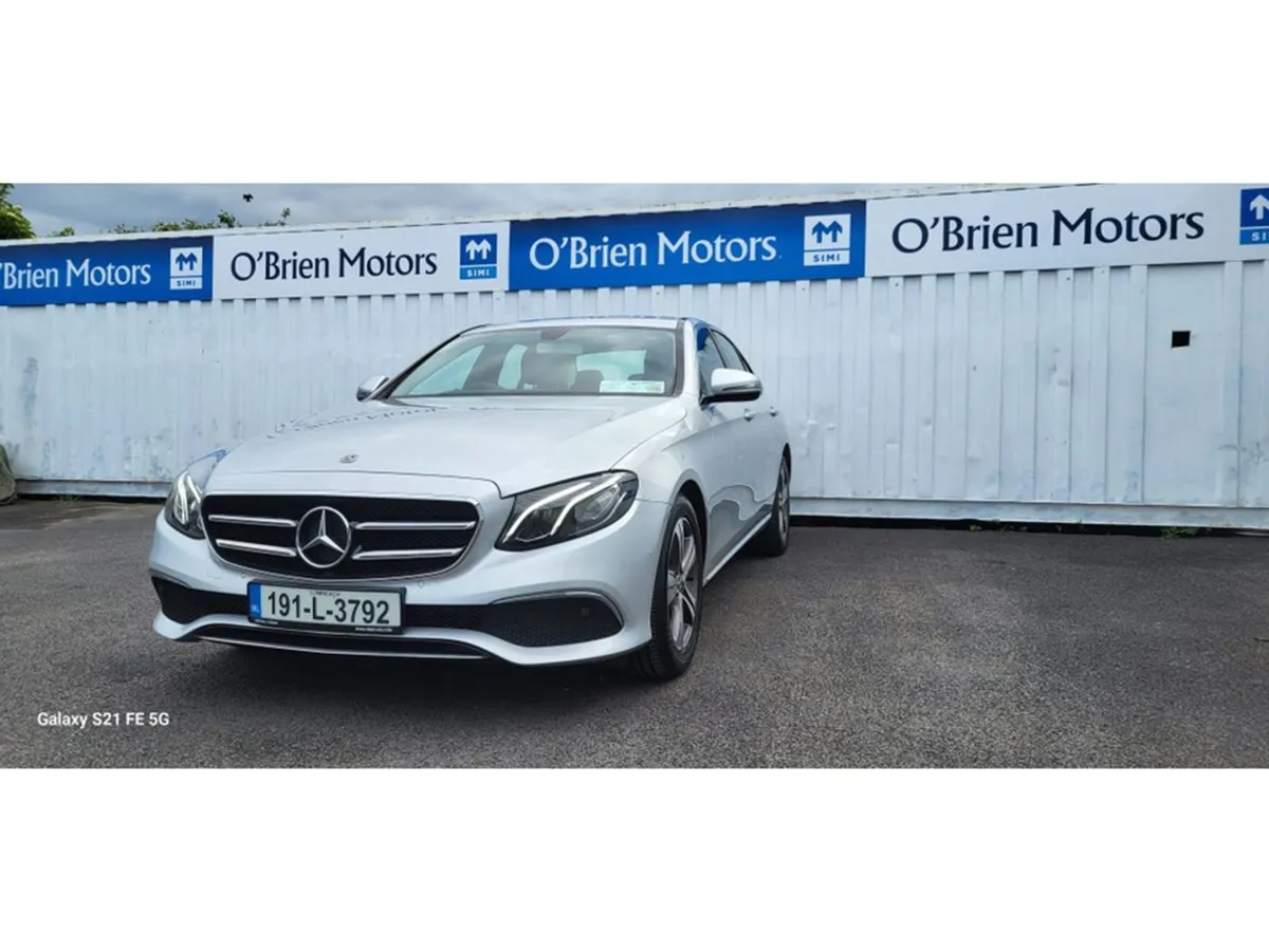 Mercedes-Benz E-Class E220 D SE 4DR Auto - Image 3