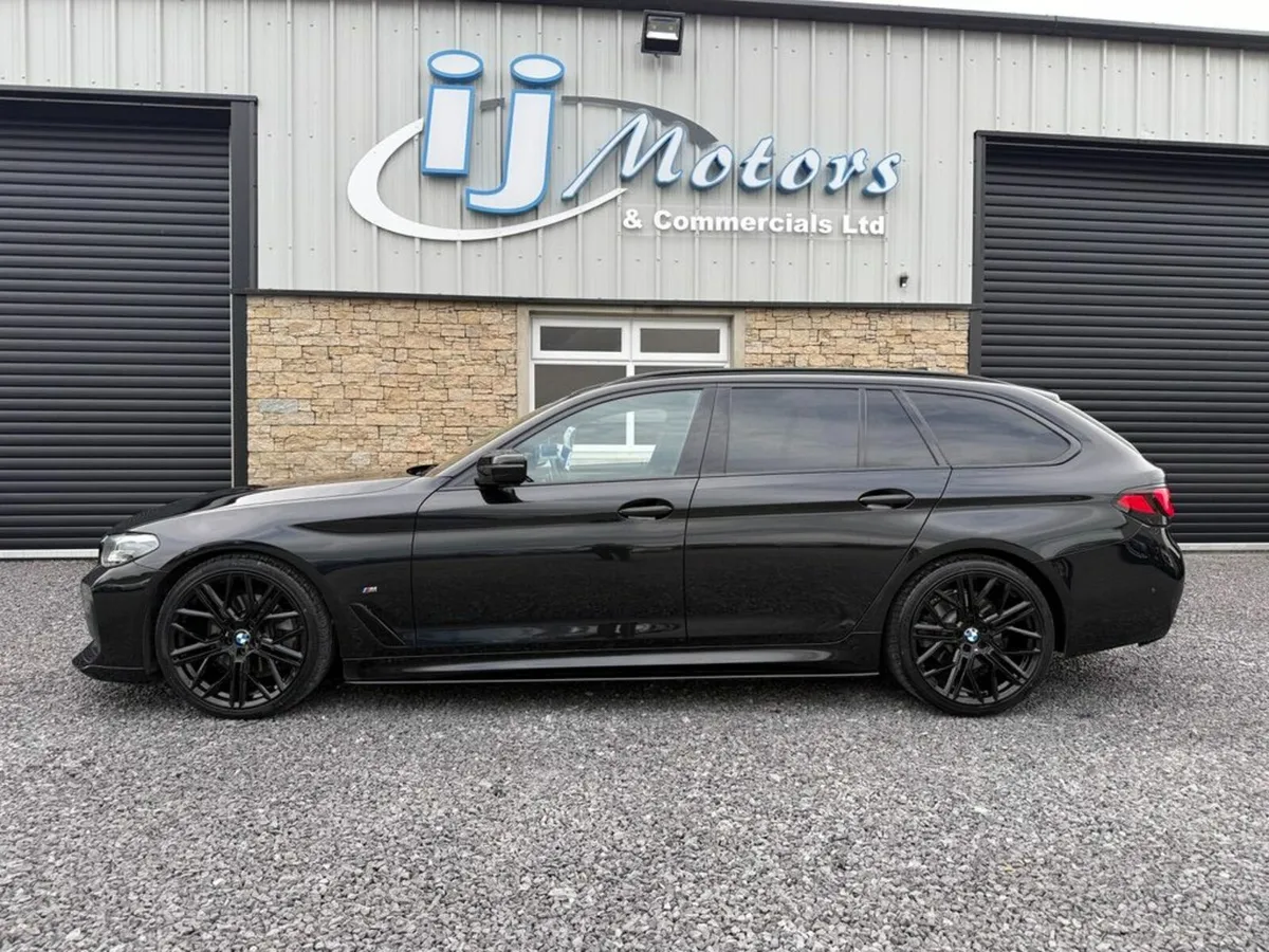 '22 BMW 520D M-SPORT FULLY KITTED - Image 4