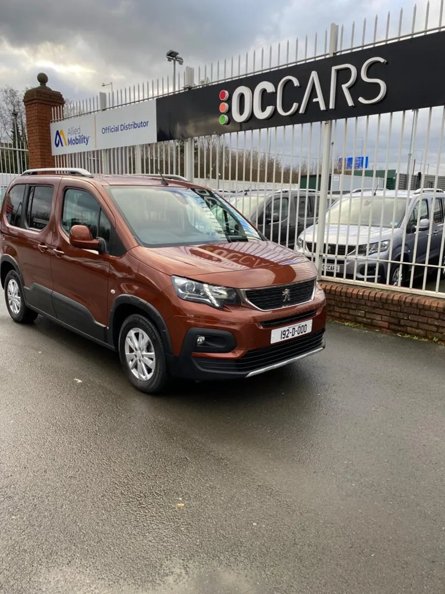 2019 Peugeot Rifter Allure Horizon RE (SWB) - Image 2