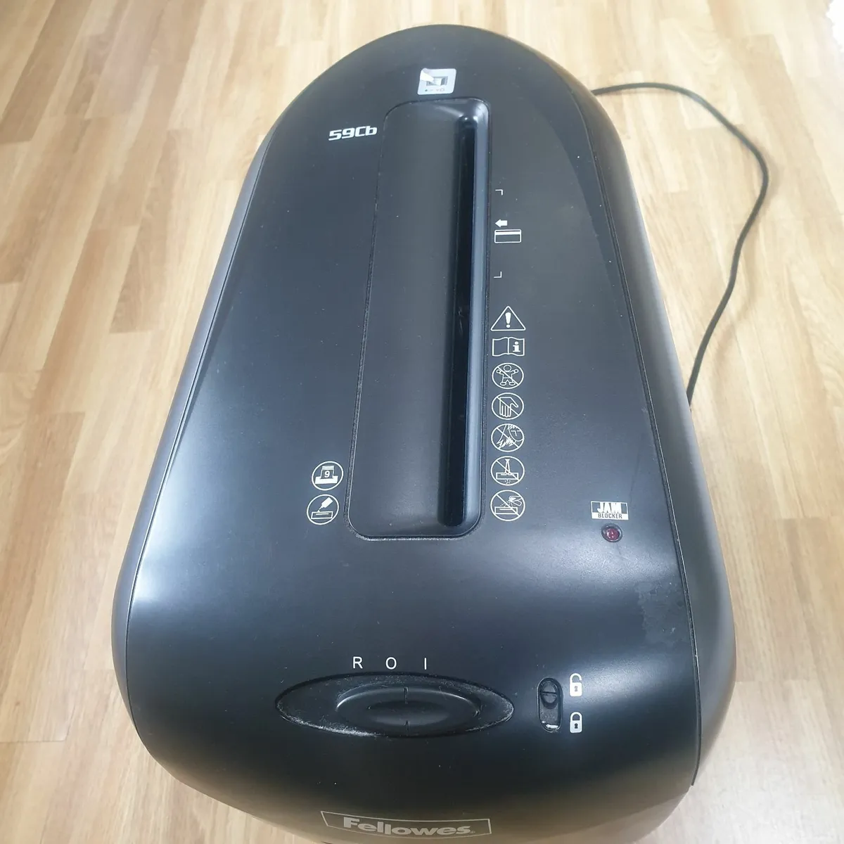 PAPER SHREDDER - Image 4