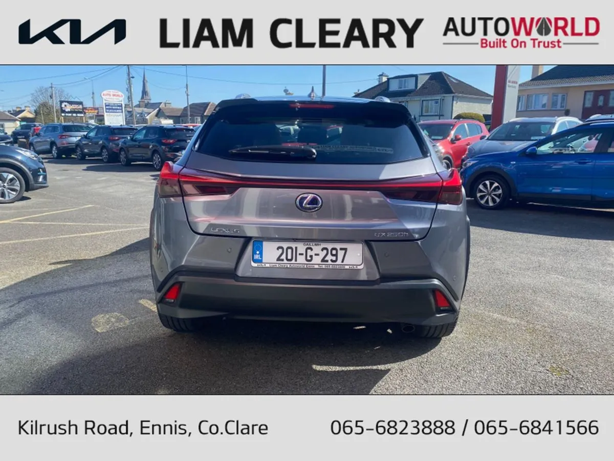 Lexus UX250h Luxury FWD Car Play ST 4DR Auto - Image 4