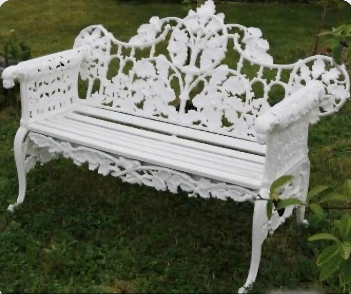 Garden bench very heavy solid cast iron - Image 3