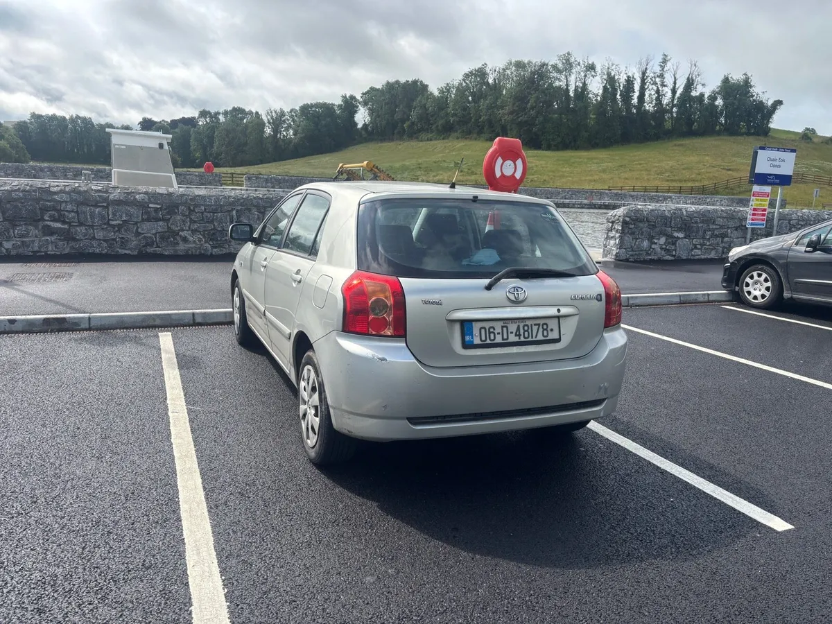 Toyota Corolla - Image 3