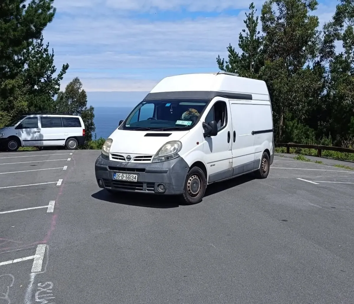 Nissan primastar highroof camper - Image 1