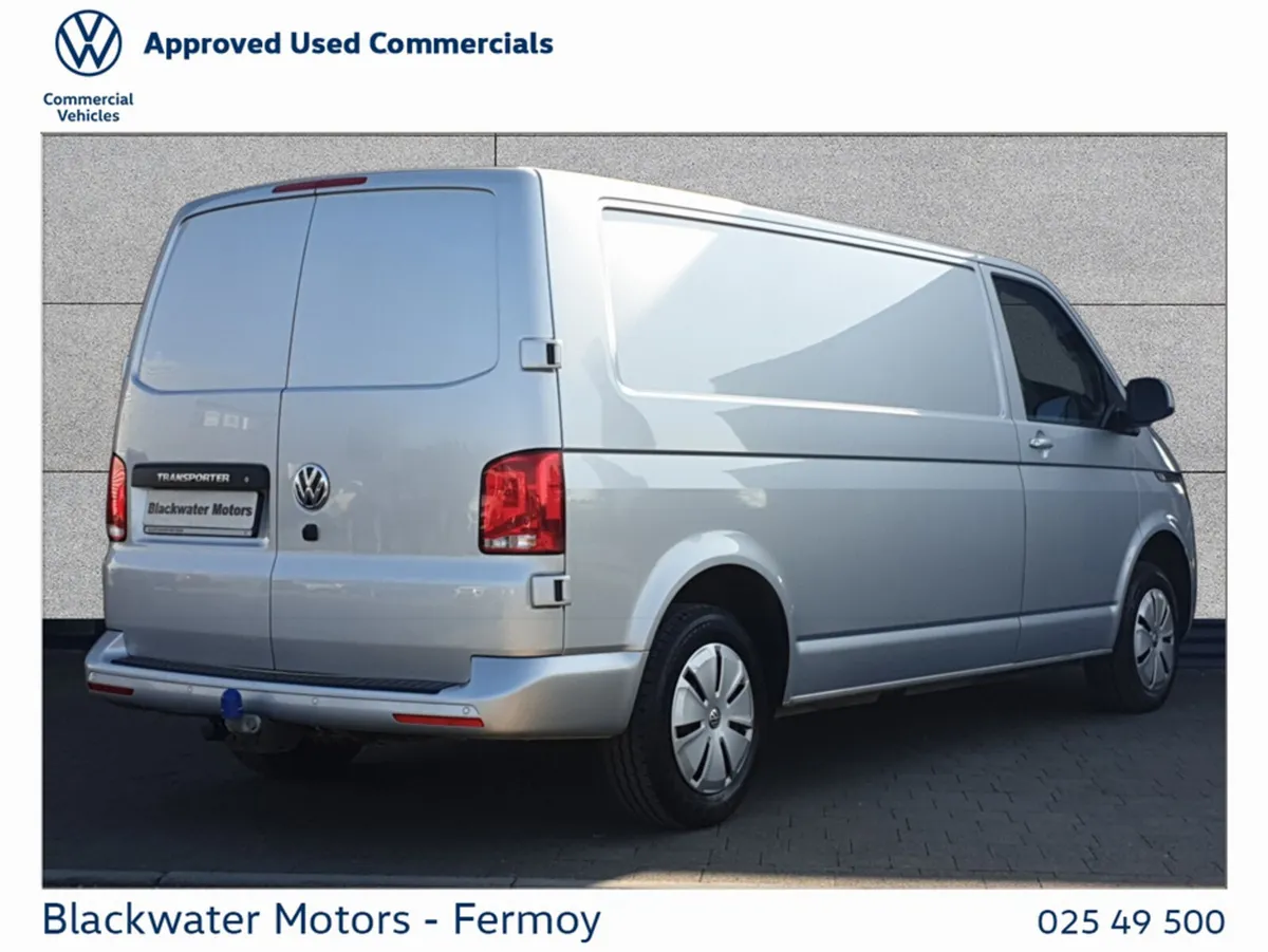 Volkswagen Transporter VAN 2.0TDI 110BHP LONG WHEE - Image 4