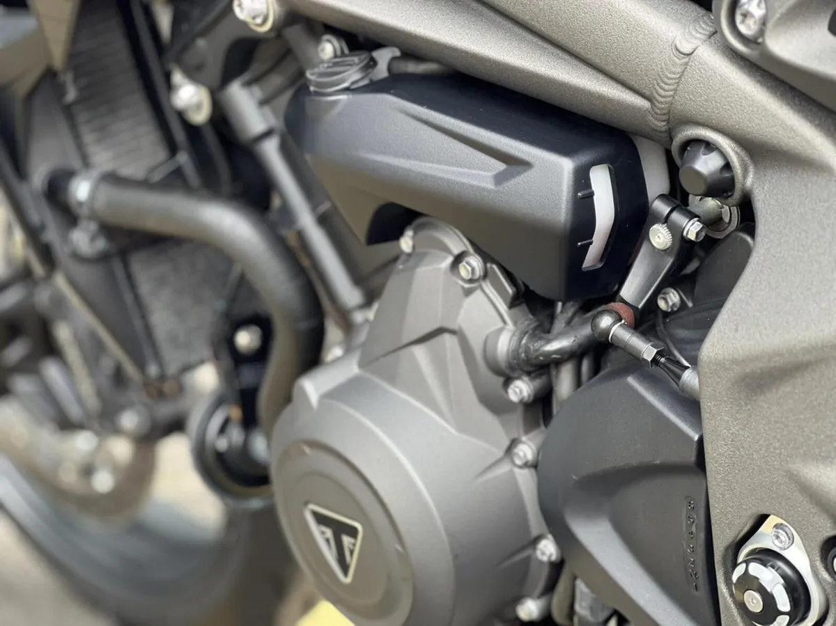 2022 Triumph Street Triple 765R – Matt Black - Image 4