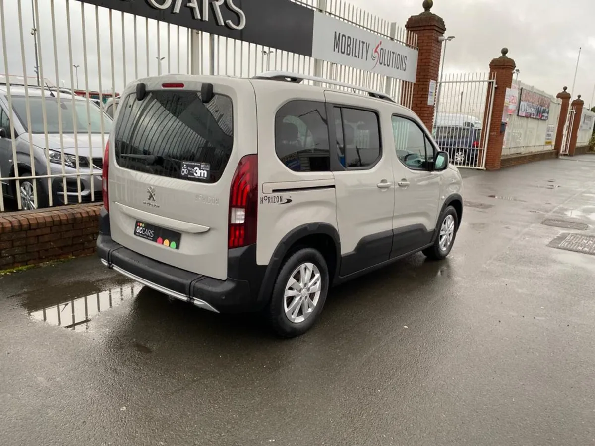 2019 Peugeot Rifter Allure Horizon RE (SWB) - Image 4