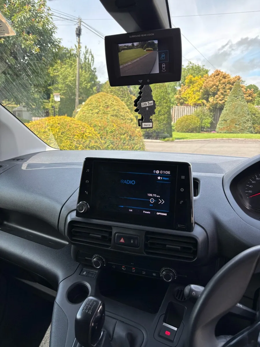 2019 Peugeot Partner Professional Plus - Image 4