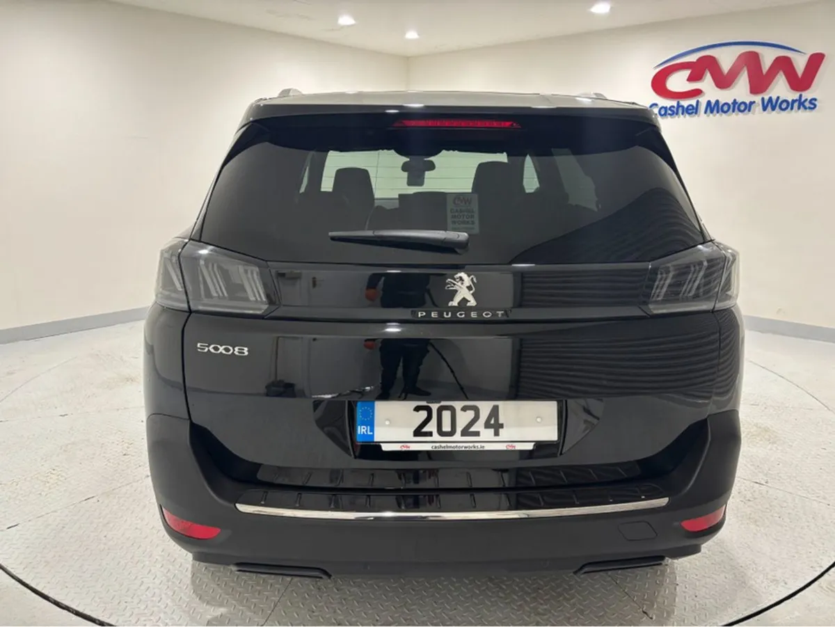 Peugeot 5008 Allure Bluehdi 130BHP Auto same DAY - Image 4