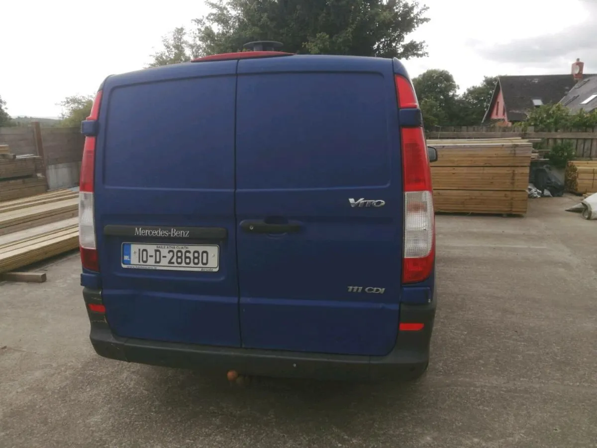 Mercedes Benz Vito - Image 4