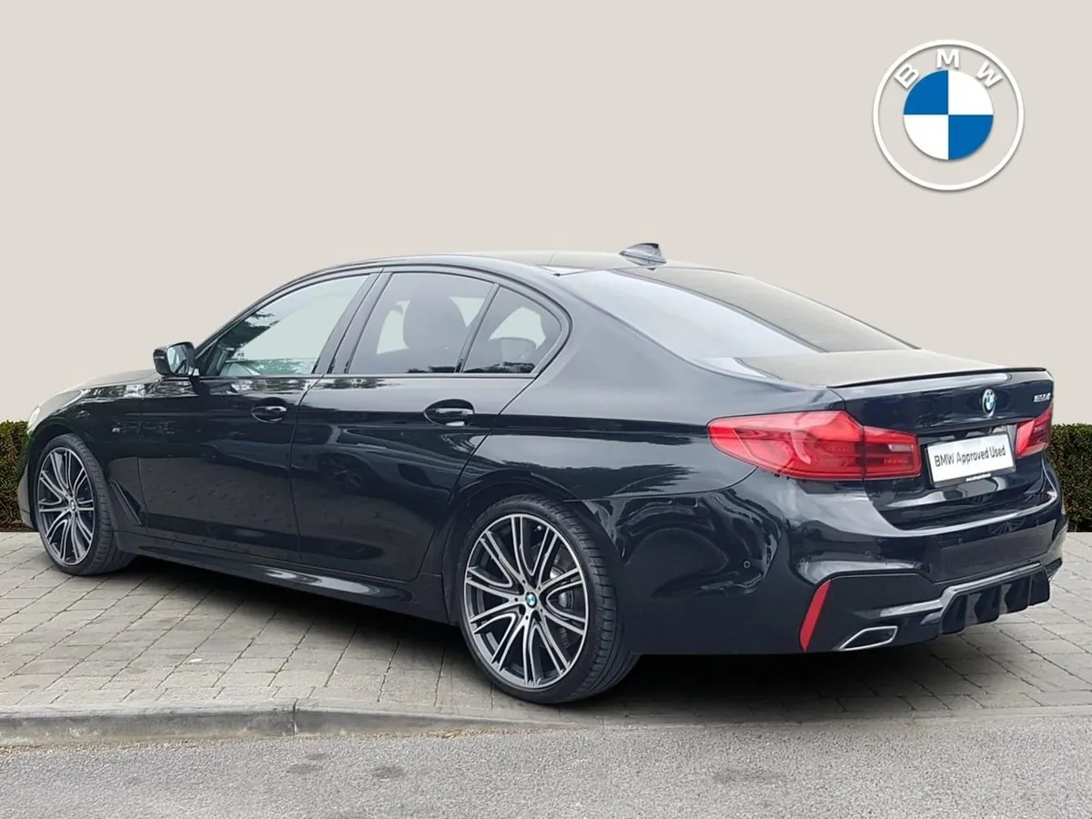 BMW 5 Series 530d M Sport - Image 2