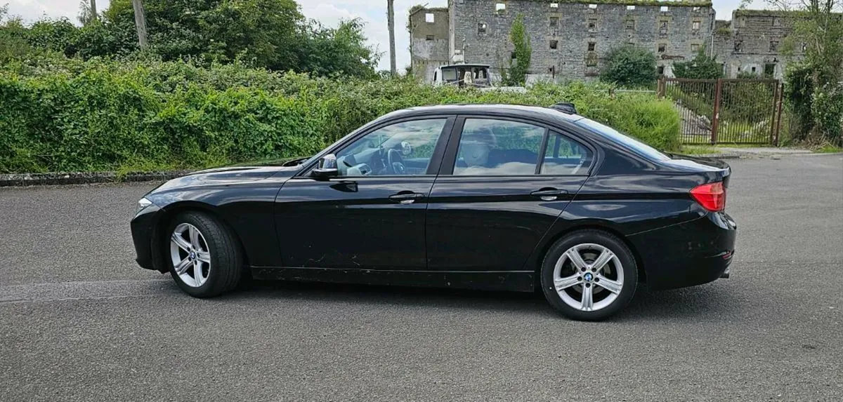 BMW 3-Series 2014 - Image 3
