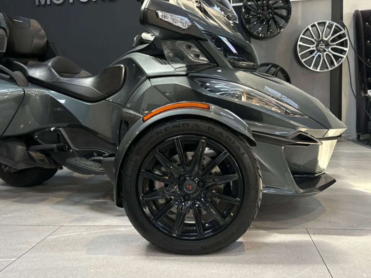 RT 1330 ACE TRIKE - Image 2