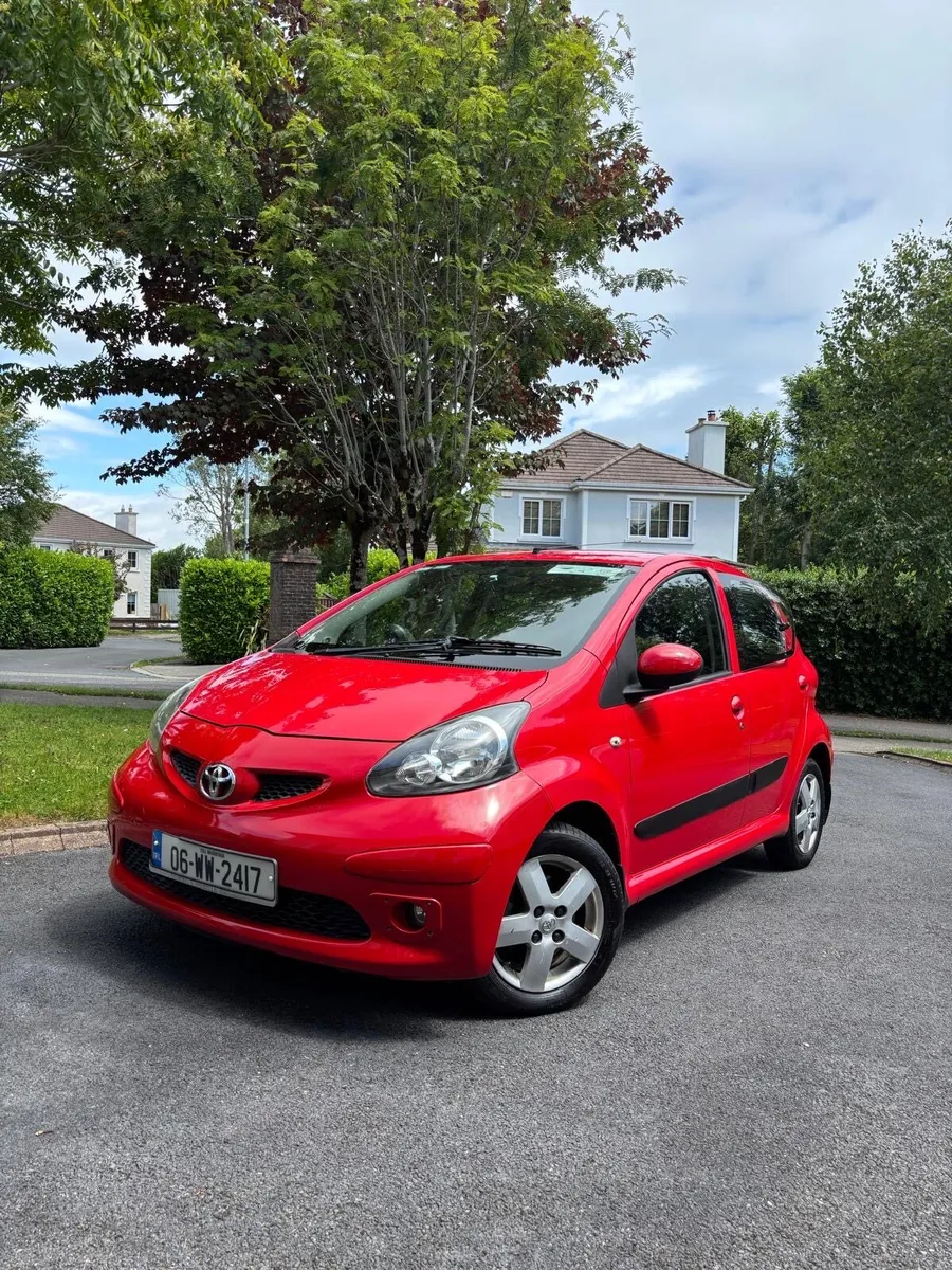 Toyota Aygo 72, 000 miles - Image 1