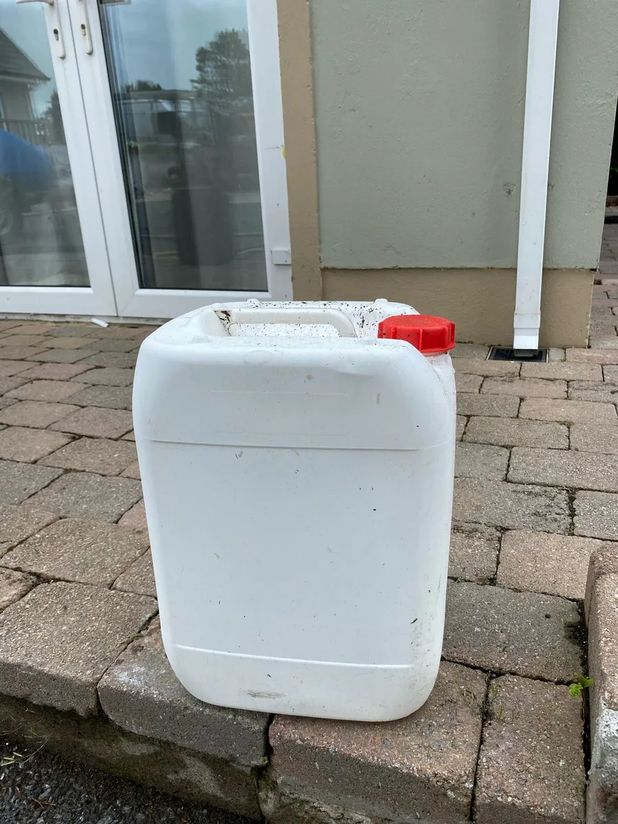 Empty 20L containers - Image 2