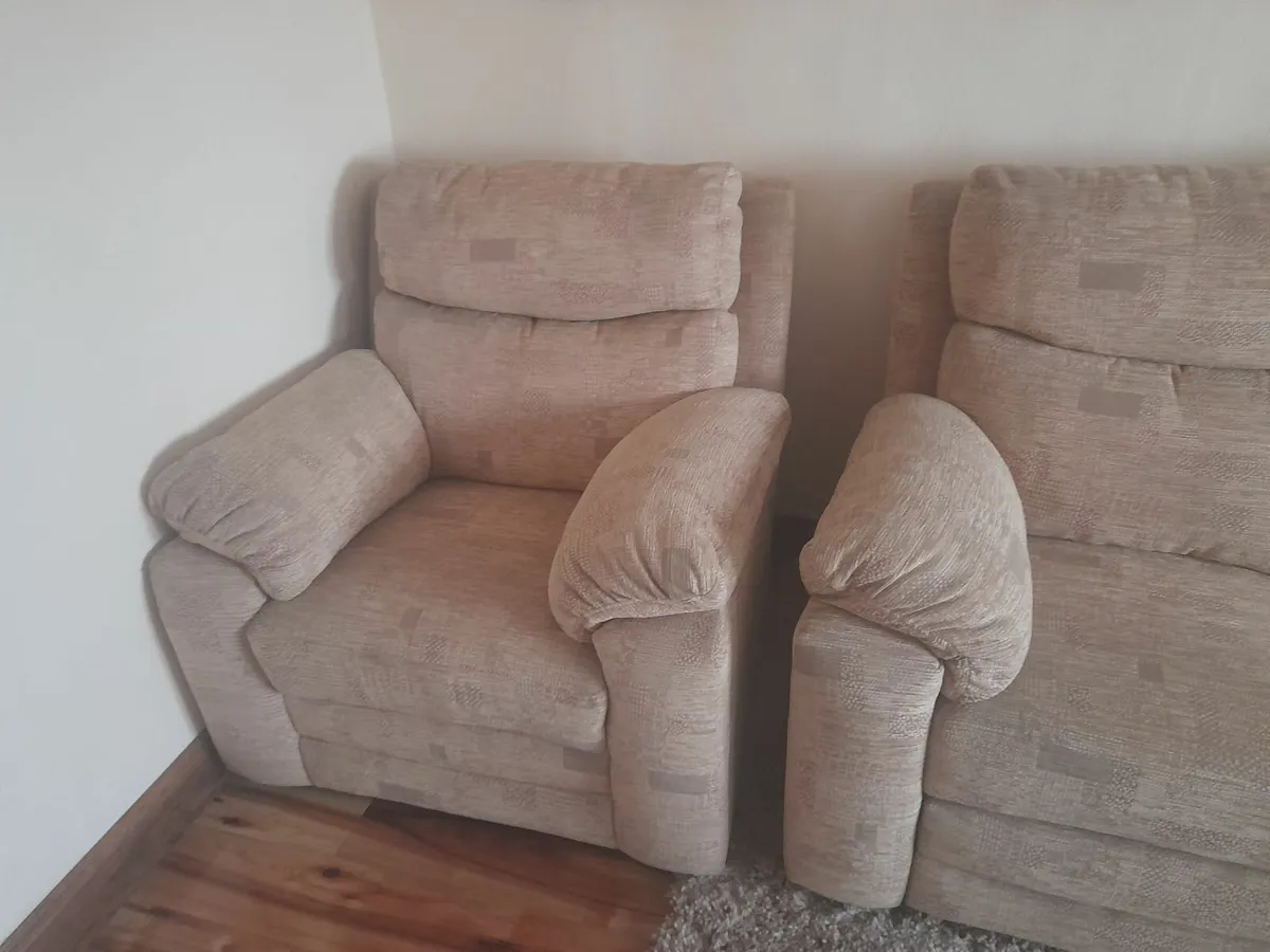 Sofa - Image 4