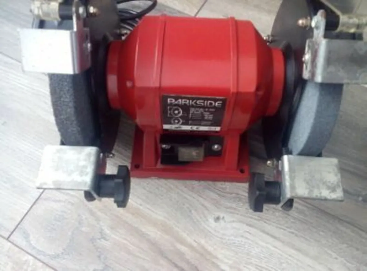 200 Watt Bench Grinder.