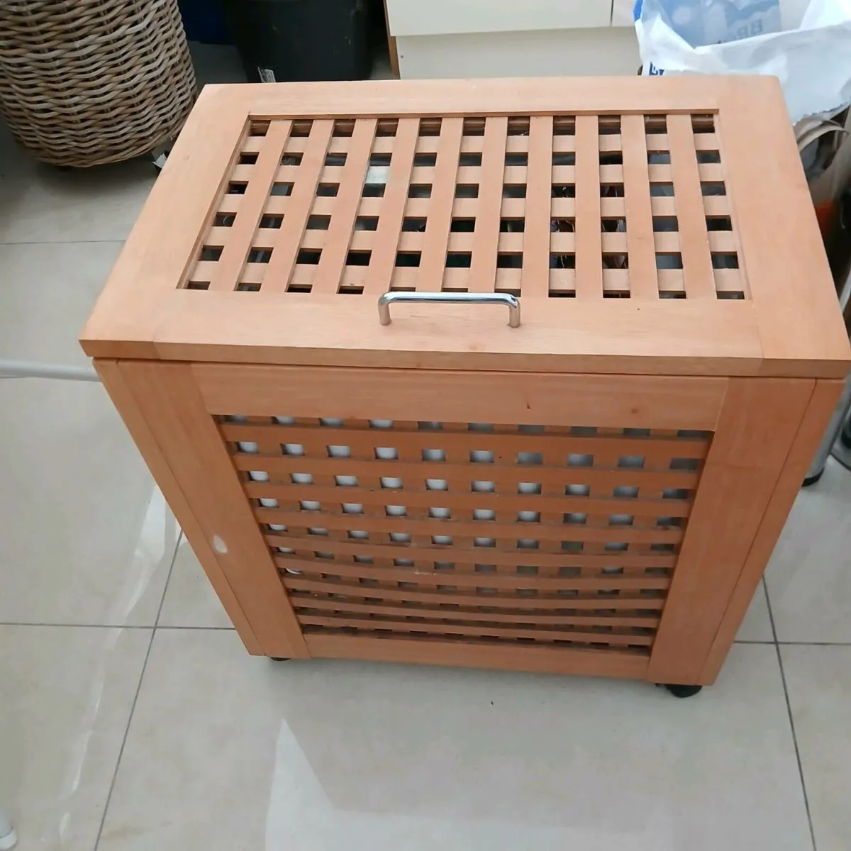Laundry Basket - Image 2