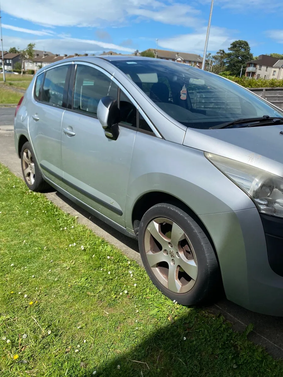 Peugeot 3008 - Image 1